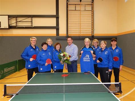 Die besten Tischtennis Trainingsanzüge für Damen, Herren und 